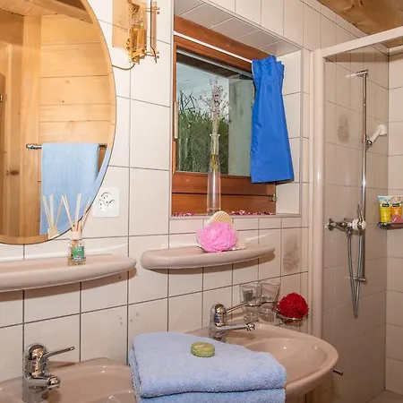 Holiday home The Blossom House