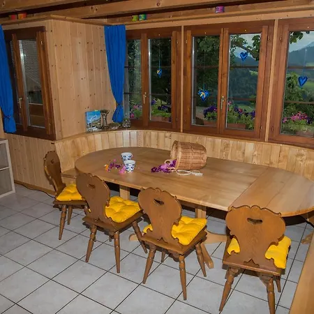 Holiday home The Blossom House Eriz